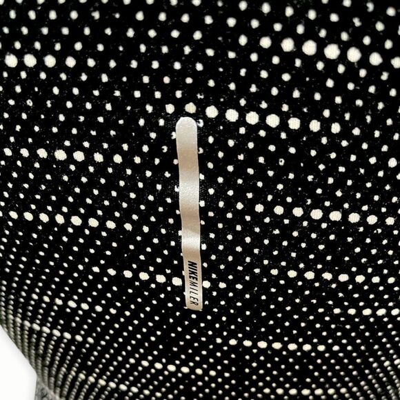 Nike Running Miler Dri-Fit T-Shirt in Size XSmall - Picture 6 of 9